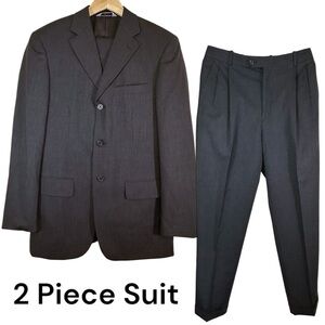 VERSINI 100% Wool Charcoal Two Piece Suit- Coat 38 R and Pants 32 R